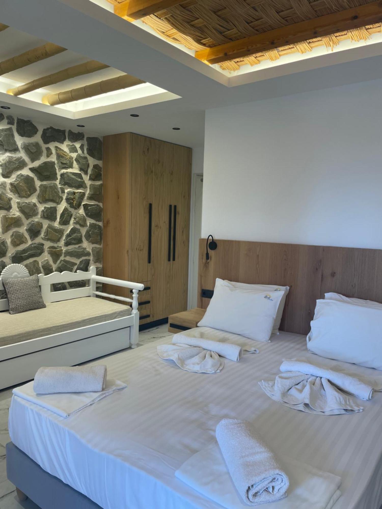 Acti Plaka Hotel Exterior photo